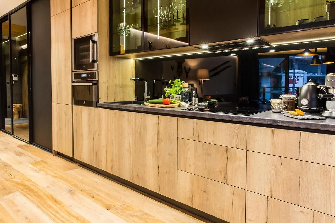 Apartament ZAKOLOVE pod Skocznią - Sauna , Jaccuzi , piękny taras Zakopane